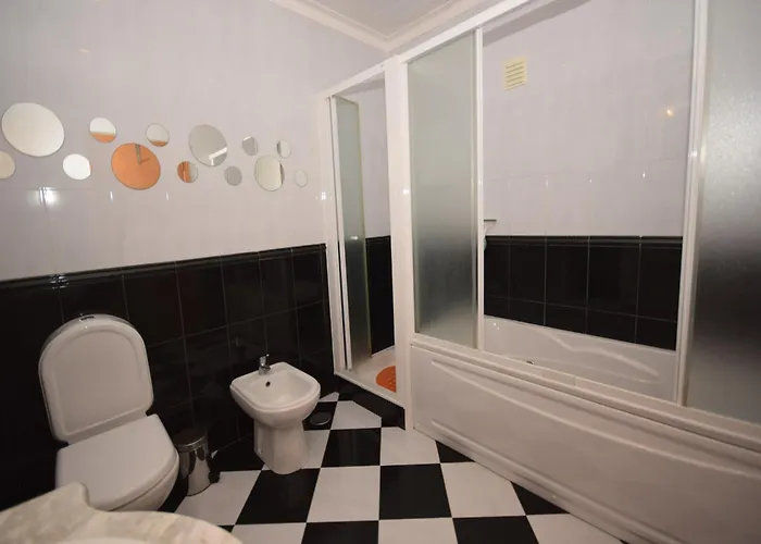 In Casais De Santa Helena *