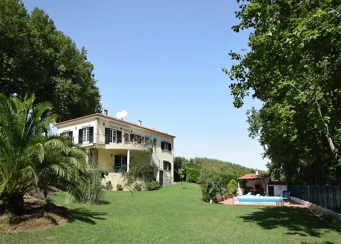 In Casais De Santa Helena וילה